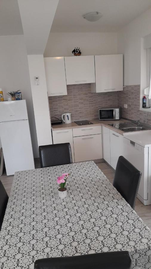 Mario Apartment Vir Ngoại thất bức ảnh