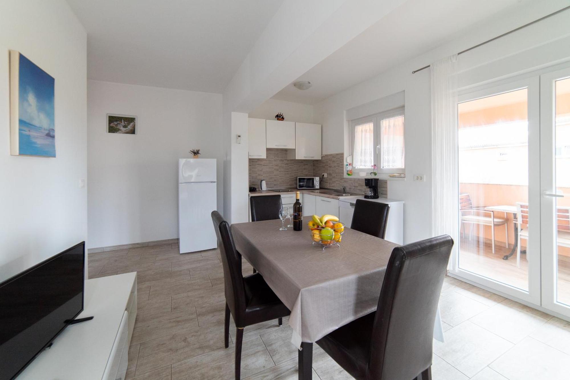 Mario Apartment Vir Ngoại thất bức ảnh