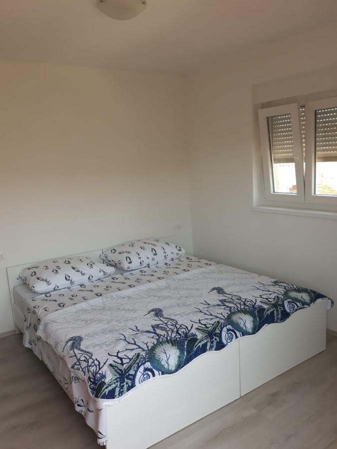 Mario Apartment Vir Ngoại thất bức ảnh