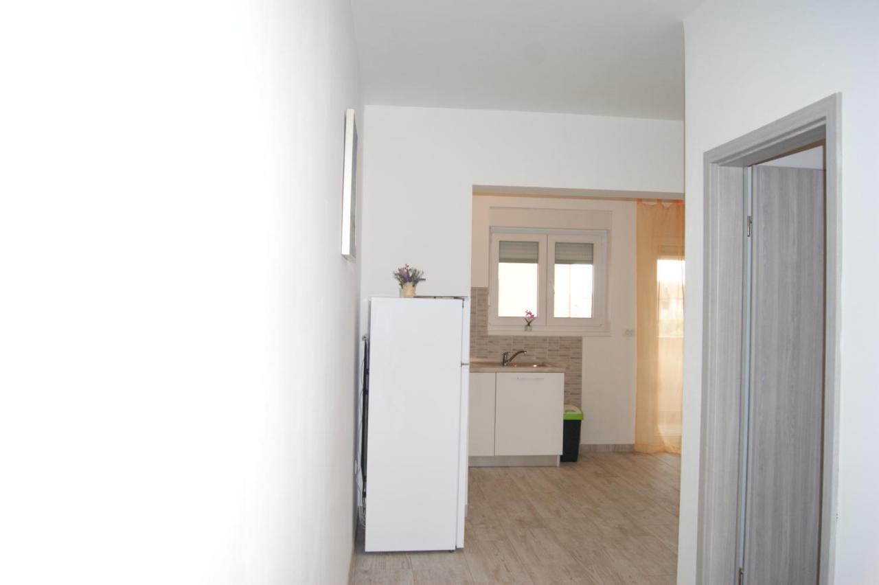 Mario Apartment Vir Ngoại thất bức ảnh