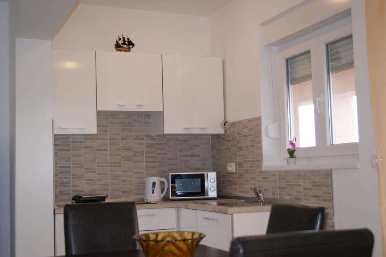 Mario Apartment Vir Ngoại thất bức ảnh