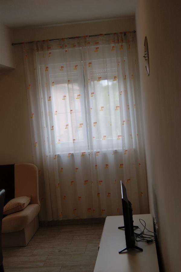 Mario Apartment Vir Ngoại thất bức ảnh